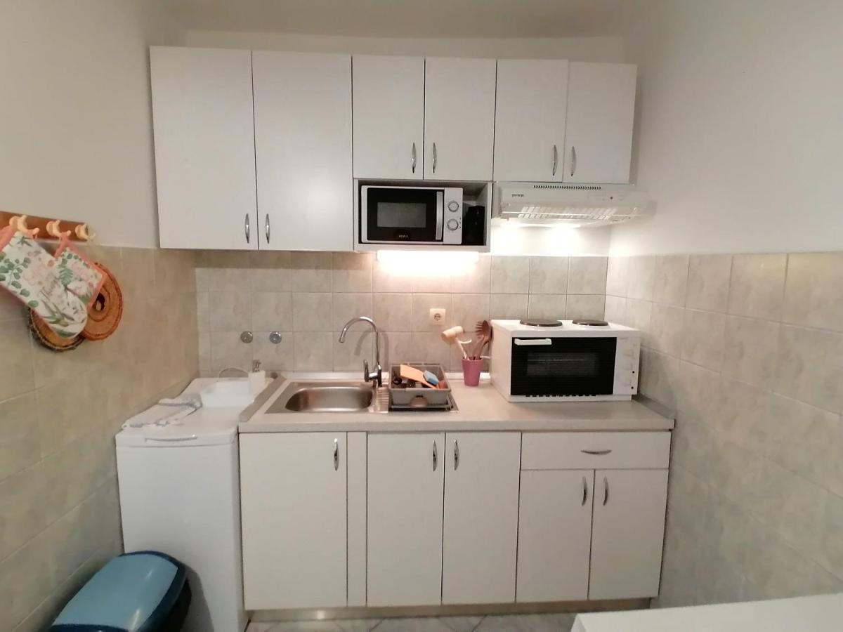 Apartments Miha 克尔克 外观 照片
