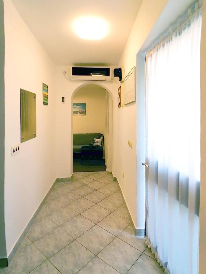 Apartments Miha 克尔克 外观 照片