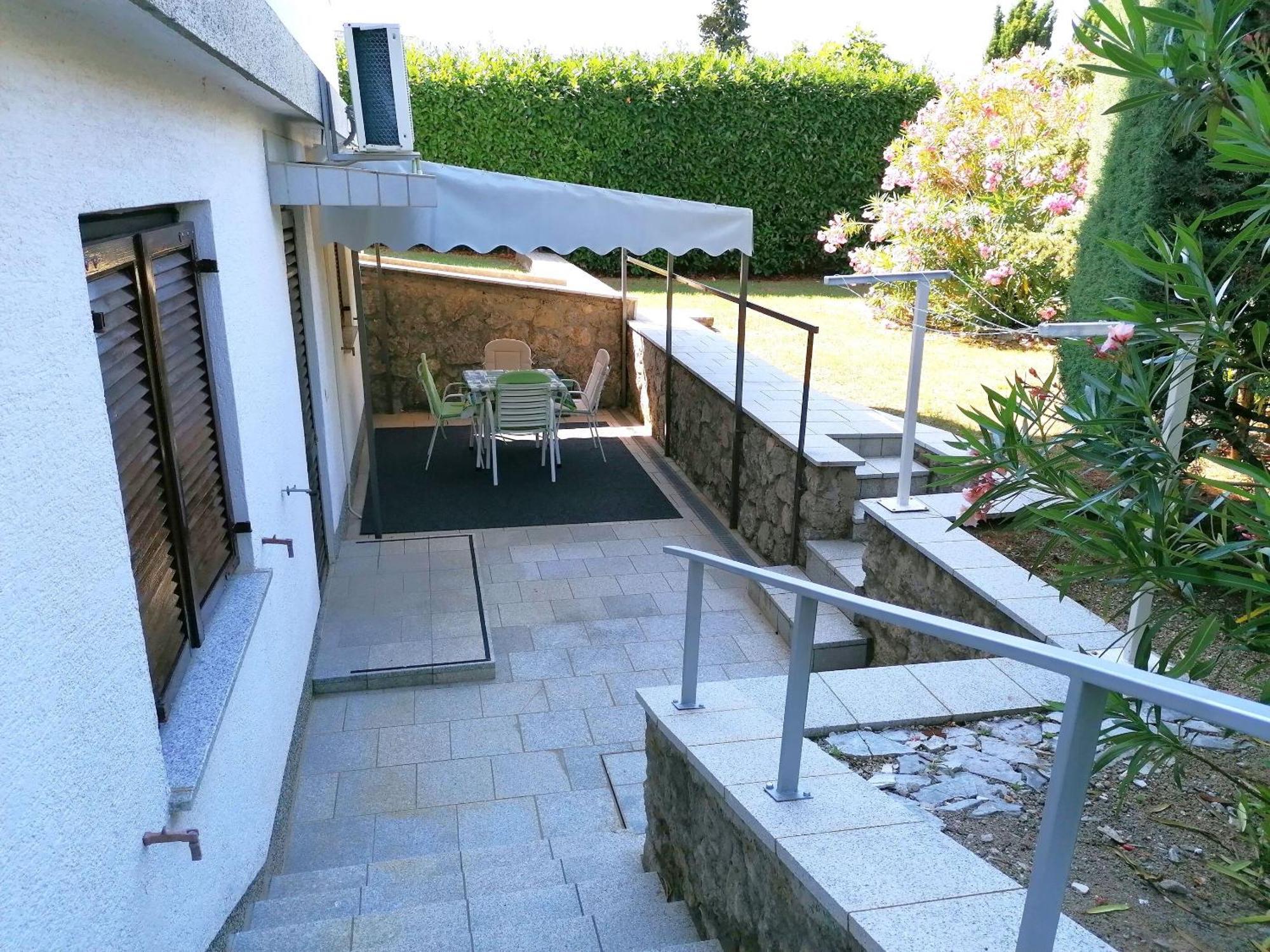 Apartments Miha 克尔克 外观 照片